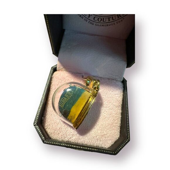 Juicy Couture Aloha Snow Globe Charm Hawaiian Charm w/ Box Gold Tone Super Rare! - Picture 10 of 10